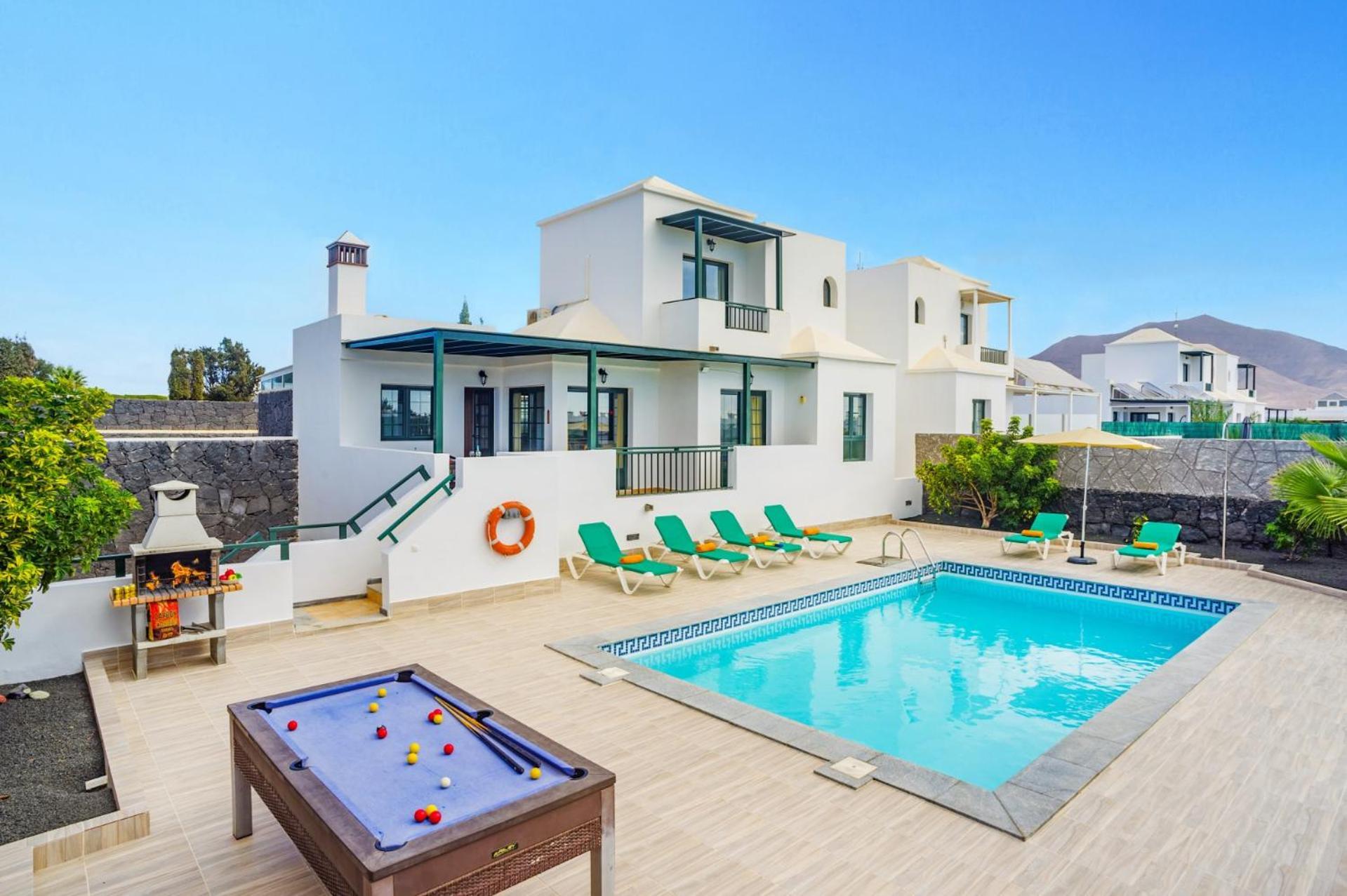 פלאיה בלנקה Villa Jessica By Villa Plus מראה חיצוני תמונה